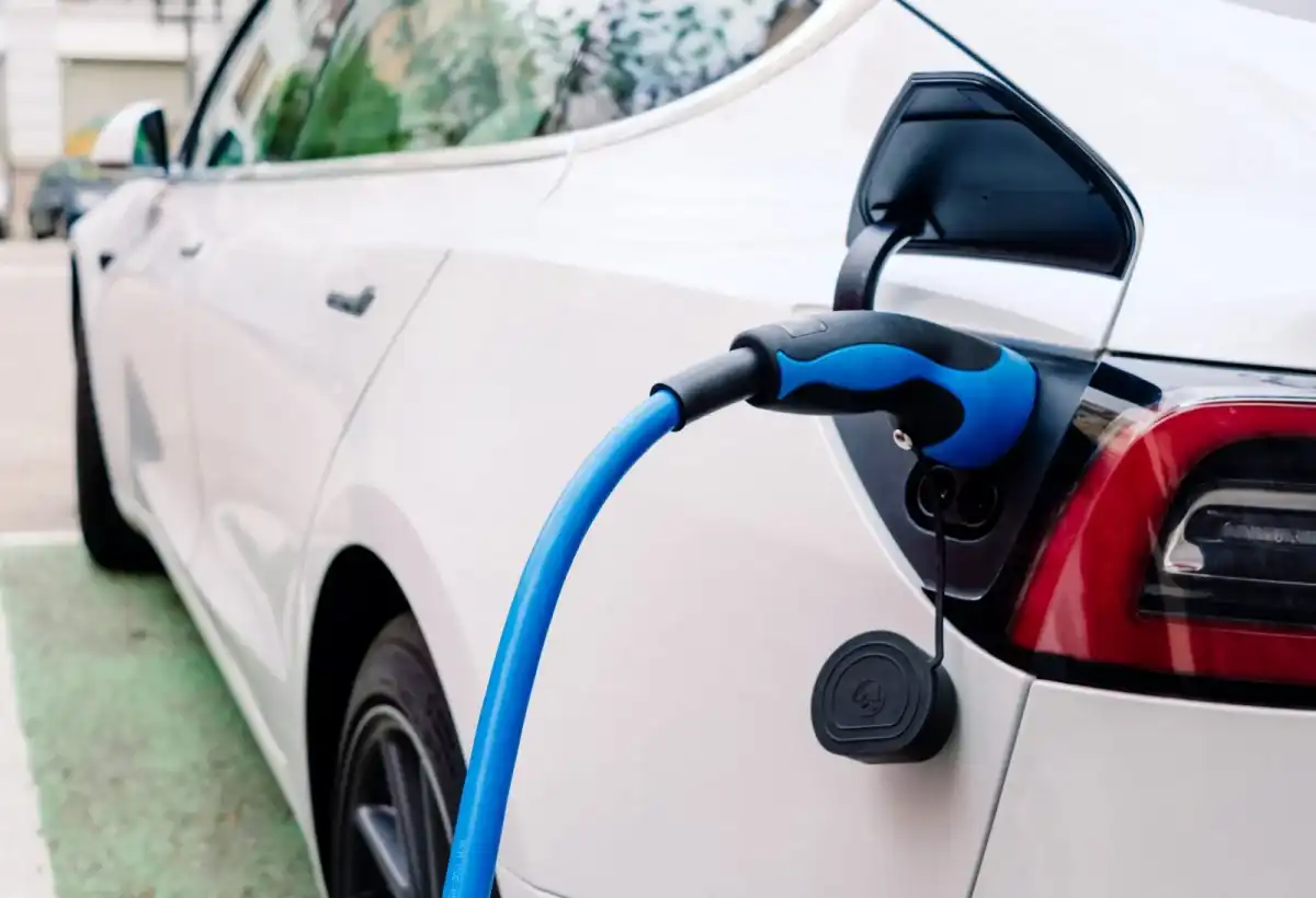 Nj Elec Electricien Evron Borne Electrique 1